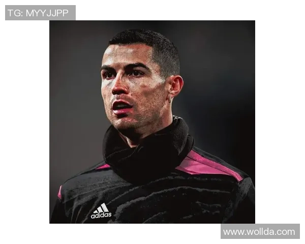 足球明星女装造型卡通头像展现别样魅力与个性化时尚风格